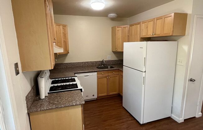 2 beds, 1.5 baths, $1,850