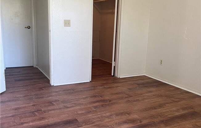 15209 SANTA GERTRUDES AVE