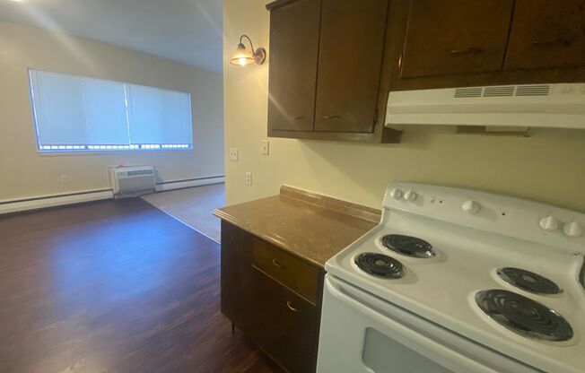 1021 S. Progress Ave