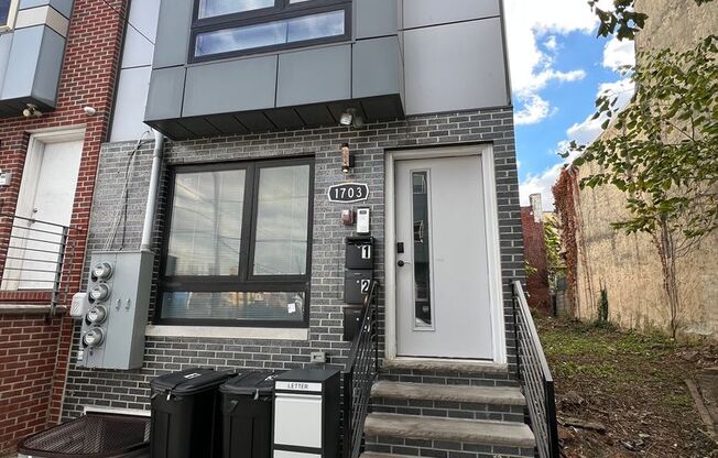 Stunning 3-Bedroom Condo in Point Breeze! Available NOW!