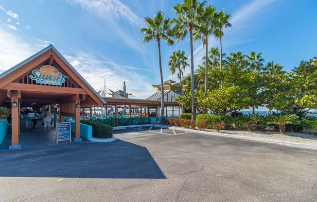 WATERFRONT END-UNIT TOWNHOME | BAHIA BEACH – LITTLE HARBOR