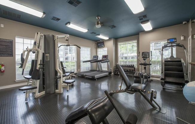 Stonewood Apartments Fitness Center | Hosuton,TX Apartments | 1-2 Apartments in Houston