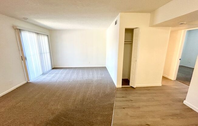 2 beds, 2 baths, 900 sqft, $1,695, Unit 114