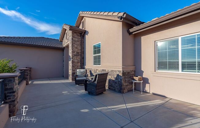 East Side with VIEWS!