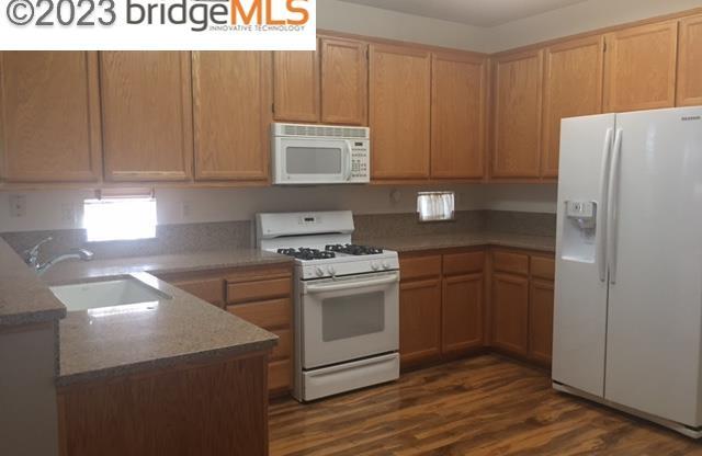 1543 MARGIL WAY