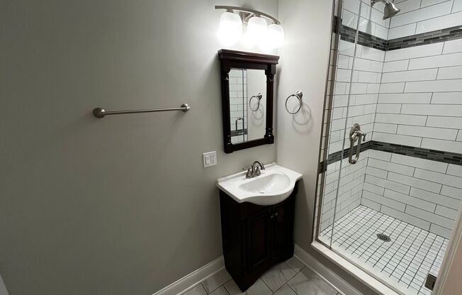 2 beds, 2 baths, $4,500