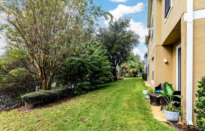2 beds, 2 baths, $1,800