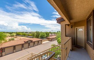 3 beds, 2 baths, $2,100, Unit # 3078