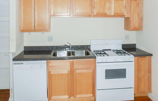 1 bed, 1 bath, 780 sqft, $1,935, Unit 5131-1