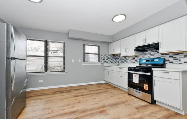 7900 S. Paxton Ave.
