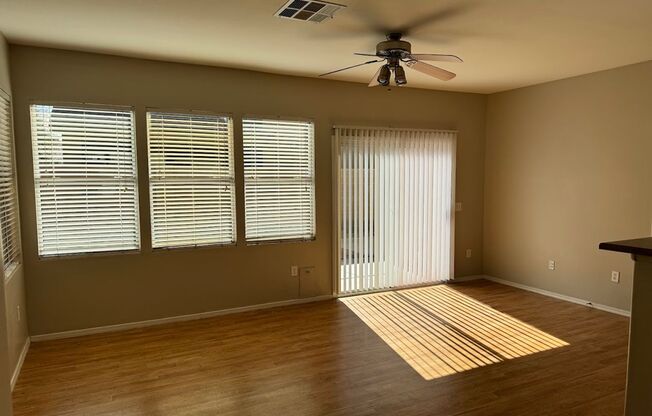 Beautiful Home for Rent in Phoenix!