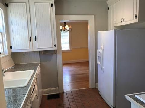 Two bedroom bungalow in Midwood