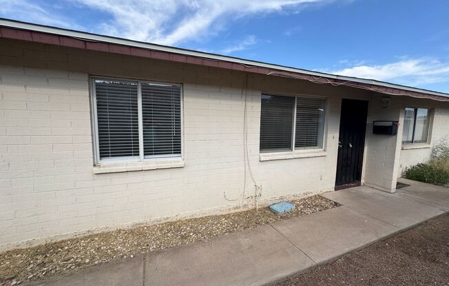 2 bedroom 1 bath unit available for rent in Mesa