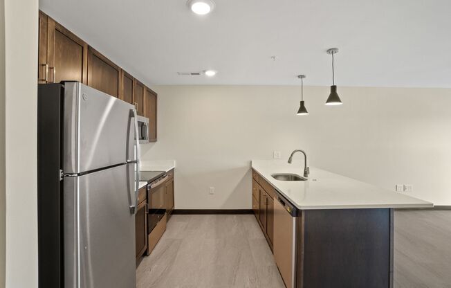 2 beds, 1 bath, 908 sqft, $1,325, Unit #301