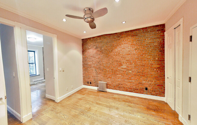 9 W 103 ST