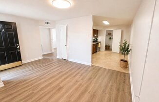 310 S ORLEANS AVE