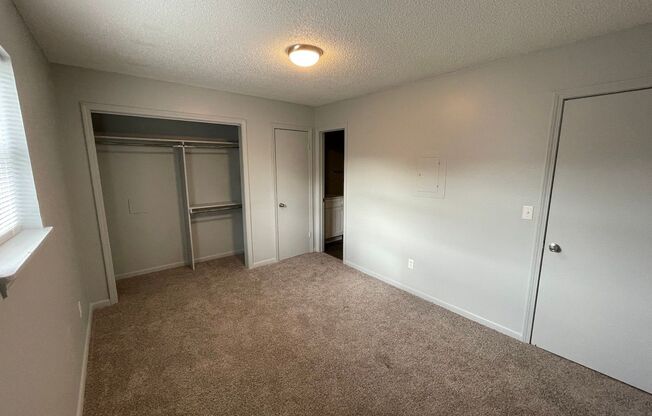 1 bed, 1 bath, $525