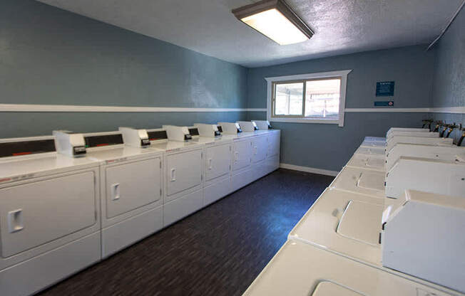 24 Hour onsite laundry at Aspire Upland Apartments, California, 91786