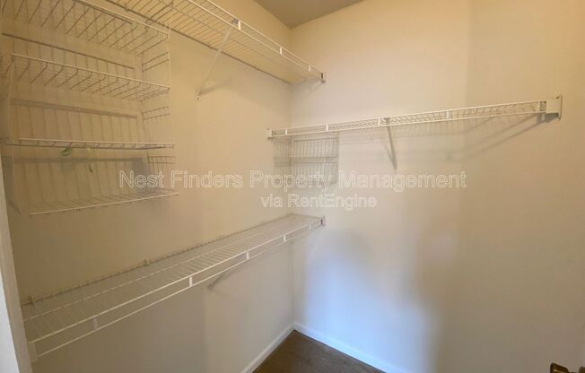 3 beds, 2 baths, 1,613 sqft, $1,850, Unit 1227