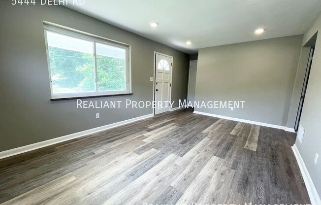 5444 DELHI RD