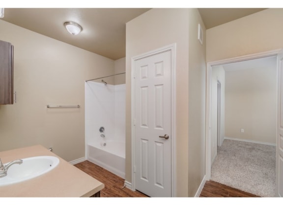 Thumbnail 27 of 30 - fort worth tx apartments