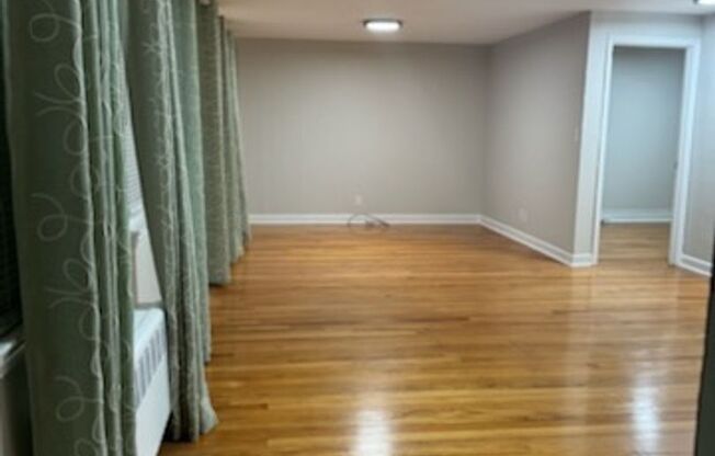 1 bed, 1 bath, 635 sqft, $1,650, Unit 102 Shawomet 01