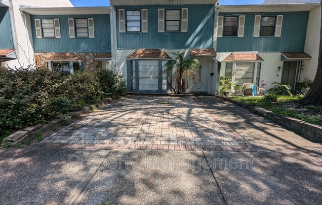 3417 W KIRBY ST