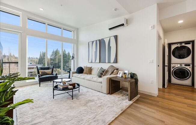 1 bed, 1 bath, 737 sqft, $2,049, Unit 510
