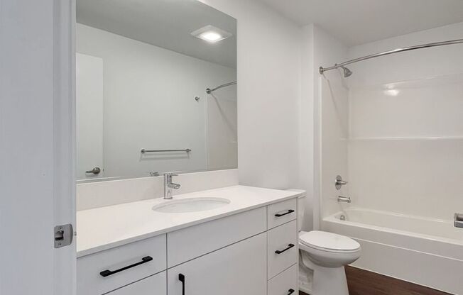 2 beds, 2 baths, 964 sqft, $3,740, Unit 320