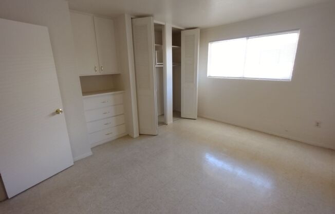 1 bed, 1 bath, $925, Unit 1068-B