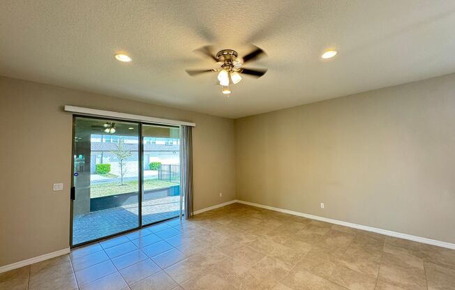 Single family house in Lake Nona! Gate community & A rated school within 2 mins and lots of amenities!