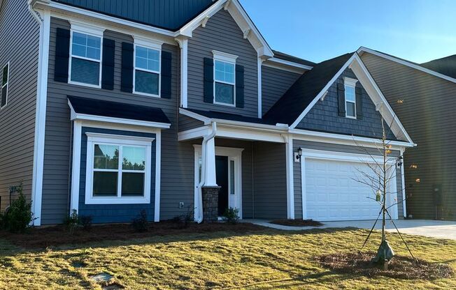 Brand New Build 5 Bed/3.5 Bath
