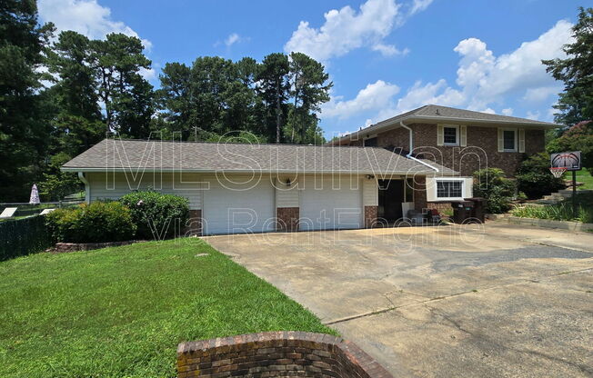 2601 COHNWOOD DR