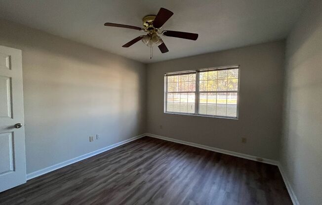 2 beds, 2 baths, $1,250