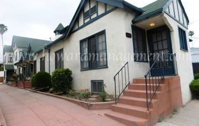 2 beds, 1 bath, $2,695, Unit 1445.5