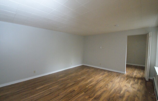 1 bed, 1 bath, 540 sqft, $1,325, Unit 120