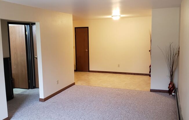 1 bed, 1 bath, 580 sqft, $895, Unit Apt. 3