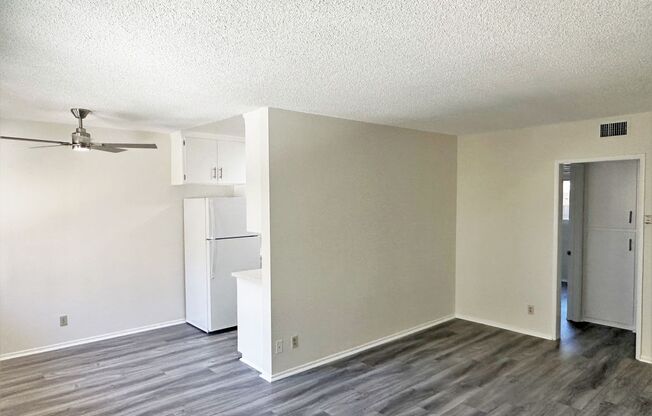 1 bed, 1 bath, 700 sqft, $2,195, Unit 2