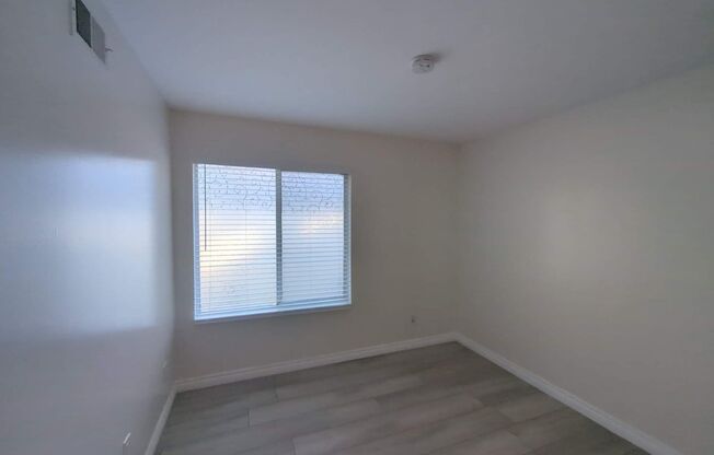 1 bed, 1 bath, $2,900, Unit UNIT 5 REHAB