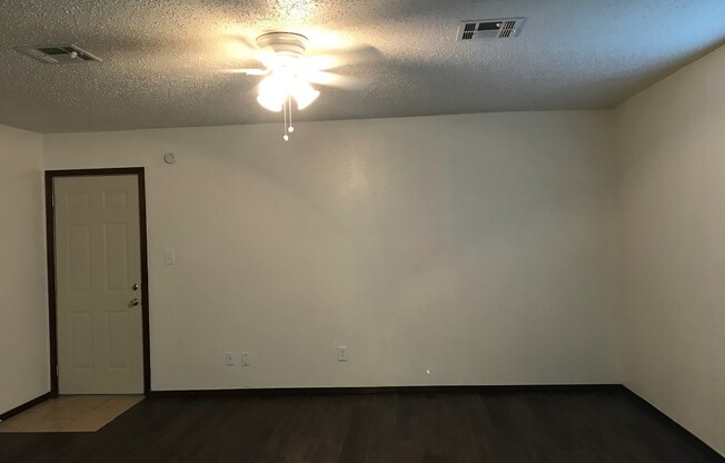 1013 1015 N 5th