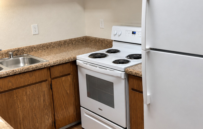 1 bed, 1 bath, 700 sqft, $1,145, Unit #17