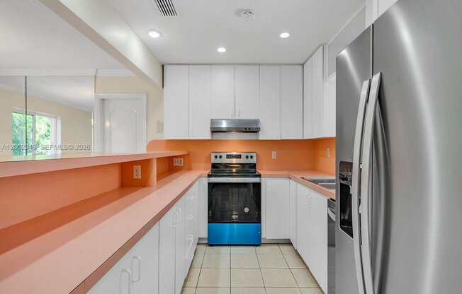 1430 SW 102 CT