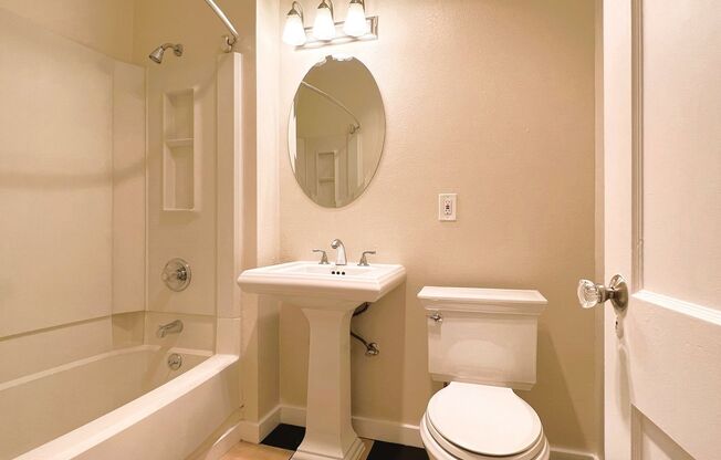 Studio, 1 bath, 525 sqft, $1,245, Unit 312