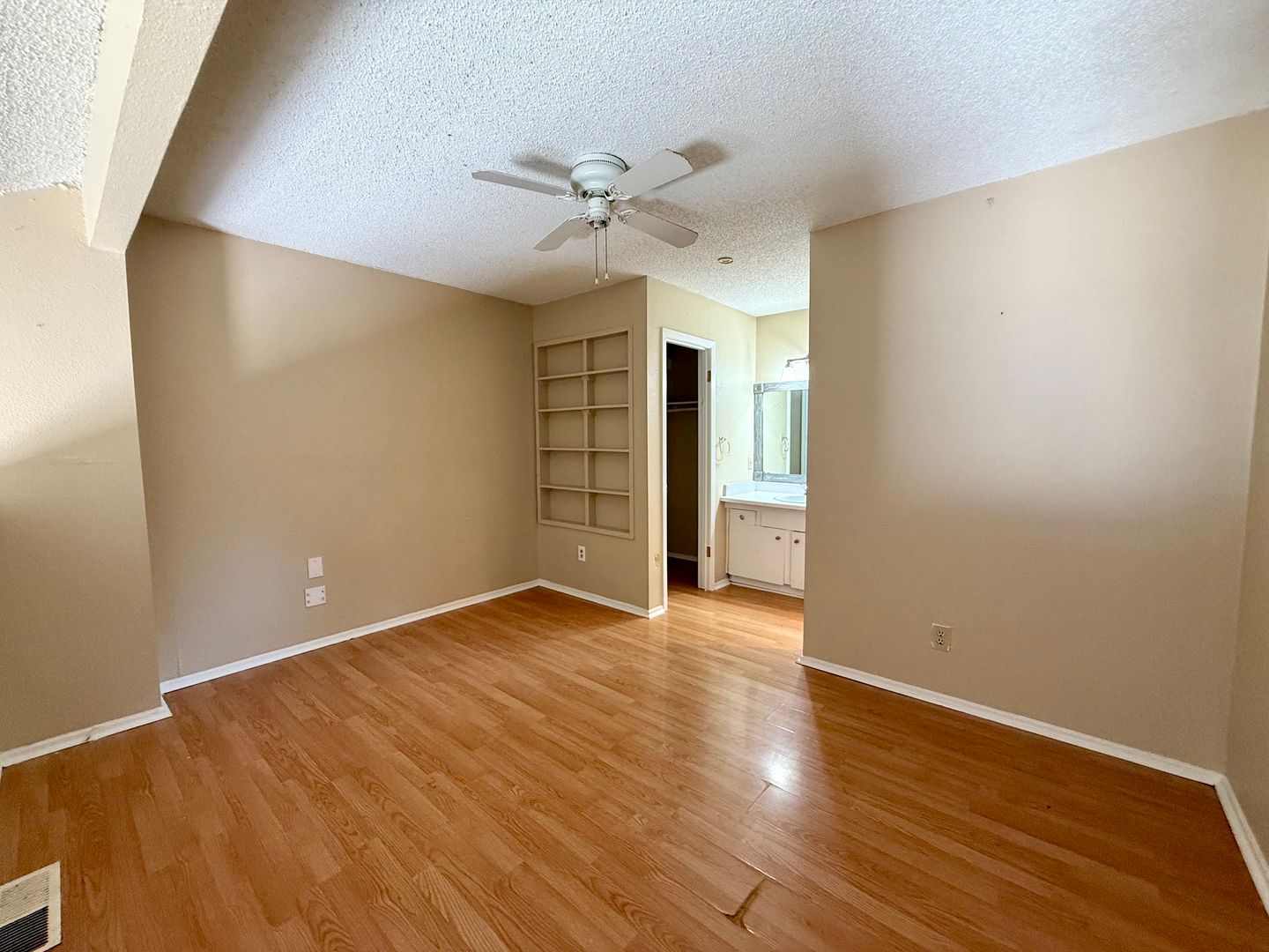 3448 Willowrun Drive Unit D