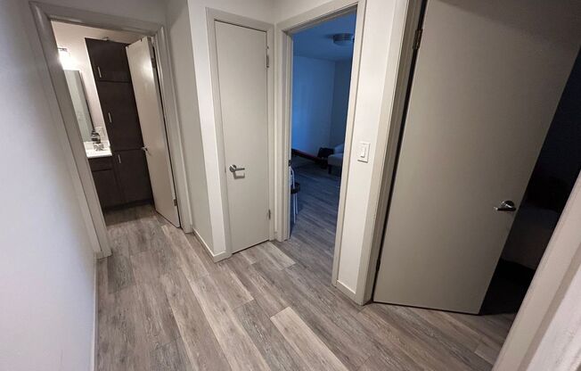 2 beds, 1 bath, $1,395, Unit 122