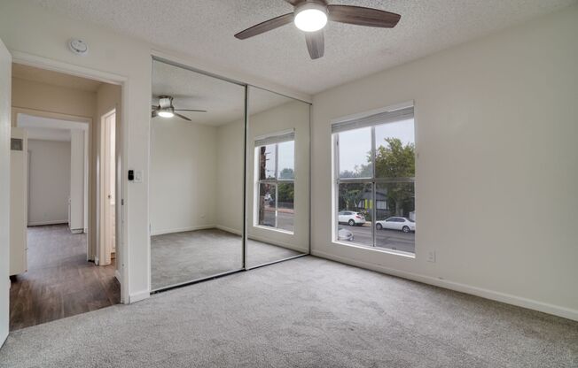 1 bed, 1 bath, $2,300, Unit 7