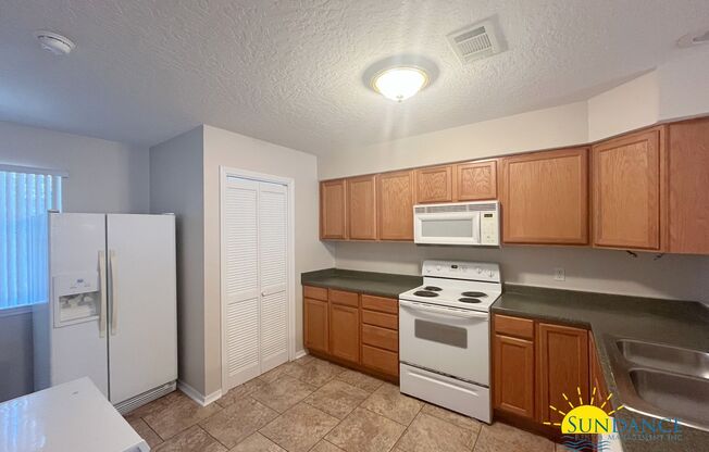 Great 2 Bedroom Townhouse in Niceville!