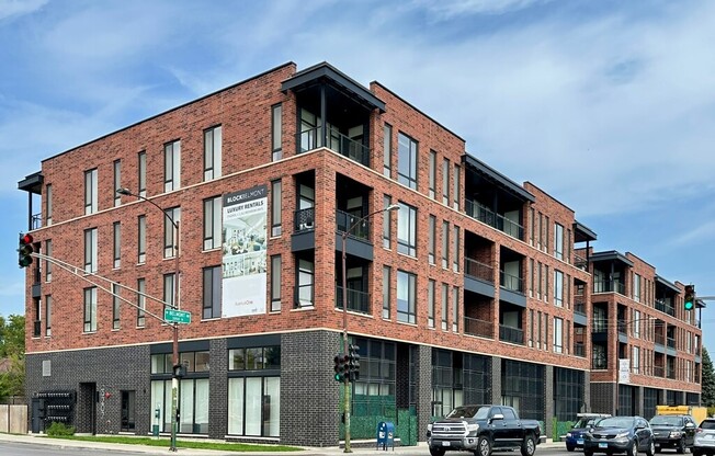 3205 NARRAGANSETT