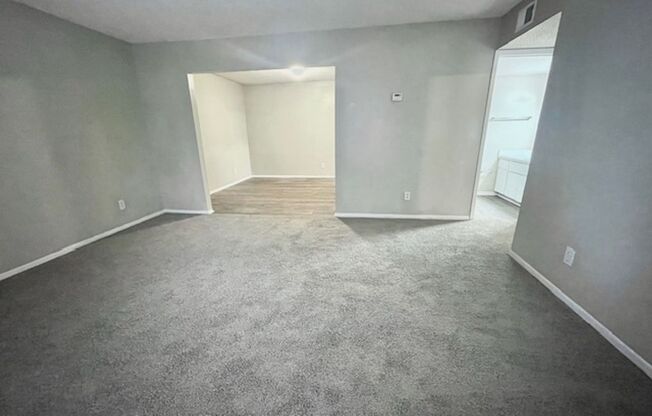 1 bed, 1 bath, 900 sqft, $1,150, Unit 74