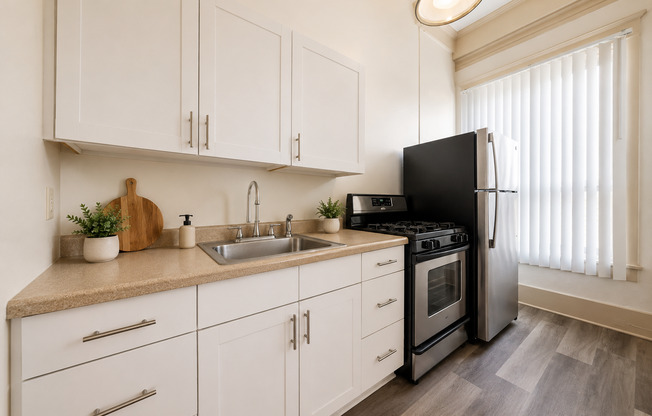 Kitsap Inn Apartments